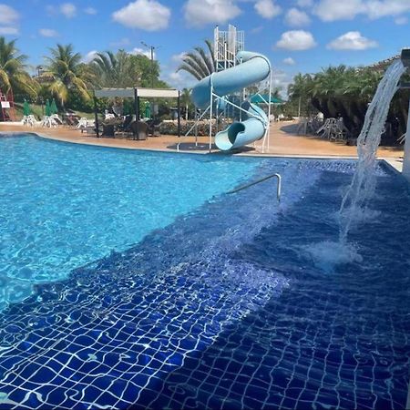 Enseada Nautico, Tranquilo Apart Hotel Em Caldas Novas! Экстерьер фото